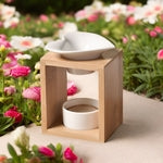 Nos brûle parfums sont conçu pour accueillir nos fondants parfumés ainsi que nos huiles de diffusions.
Le brûleur couplé à une bougie chauffe plat fait fondre le galet de cire qui va diffuser son odeur dans tous votre intérieur plus facilement et plus rapidement qu’une bougie.
De forme, couleur, et style différents cela permet de choisir le diffuseur qui correspondra à votre décoration intérieur.
